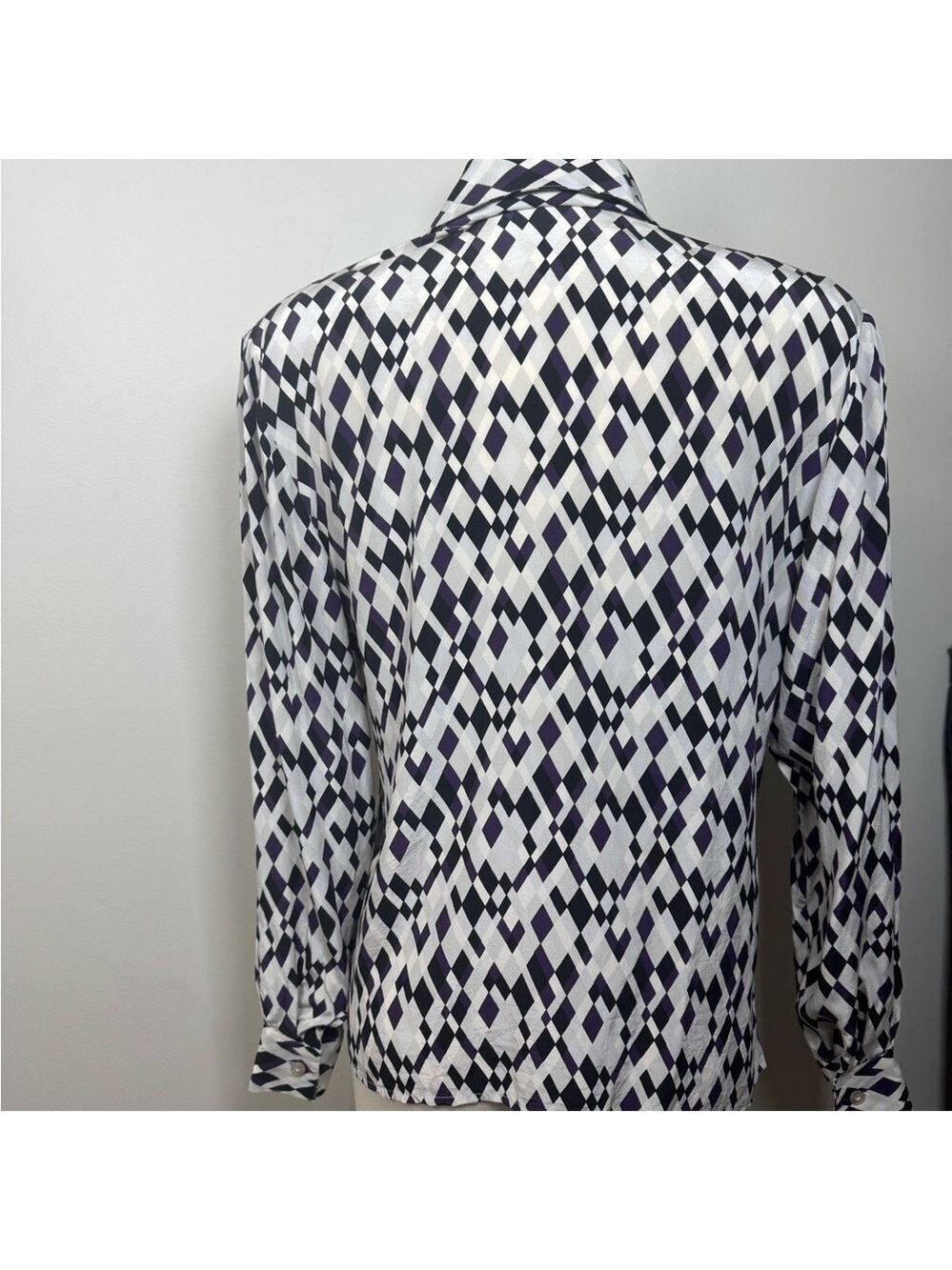 Vintage Silk Purple and White Geometric Women's Button Down Shirt Small - Picture 2 of 9